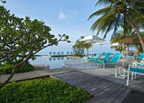 Constance Moofushi Resort