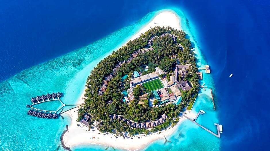 Fihalhohi Island Resort