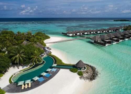 Four Seasons Resort Maldives at Landaa Giraavaru