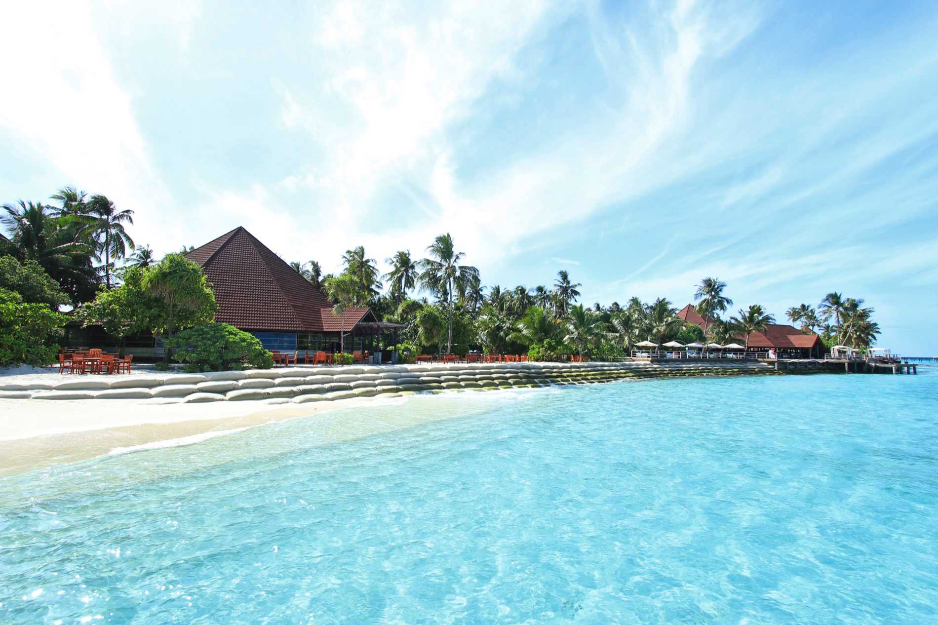 Robinson Club Maldives